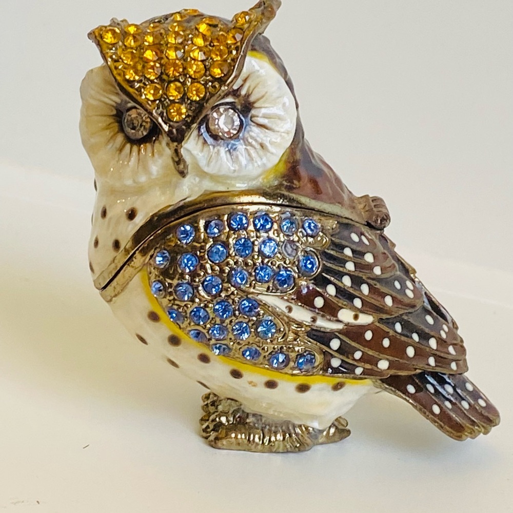 OWL Crystals Jewelry Trinket Box  w/ Magnetic Closure